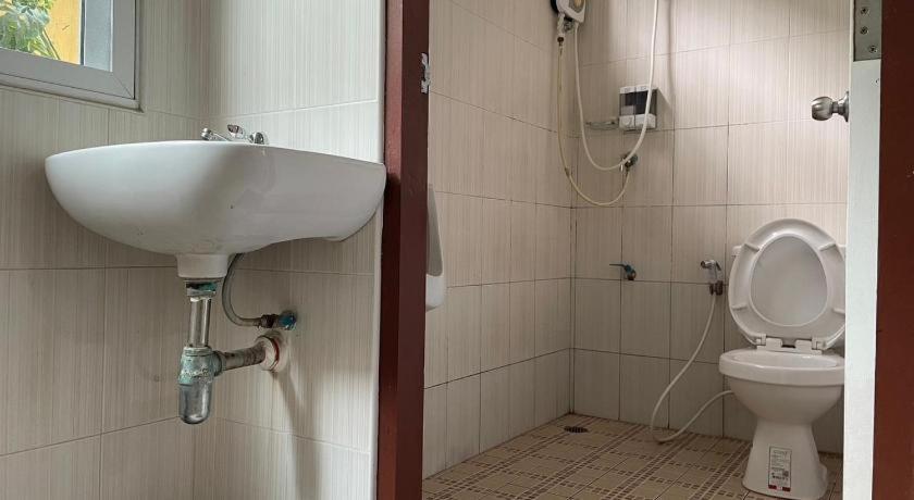 Oyo 799 Pudsadee Hotel Chiang Mai Eksteriør billede