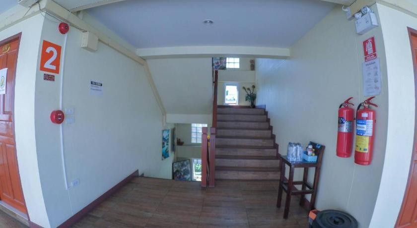 Oyo 799 Pudsadee Hotel Chiang Mai Eksteriør billede